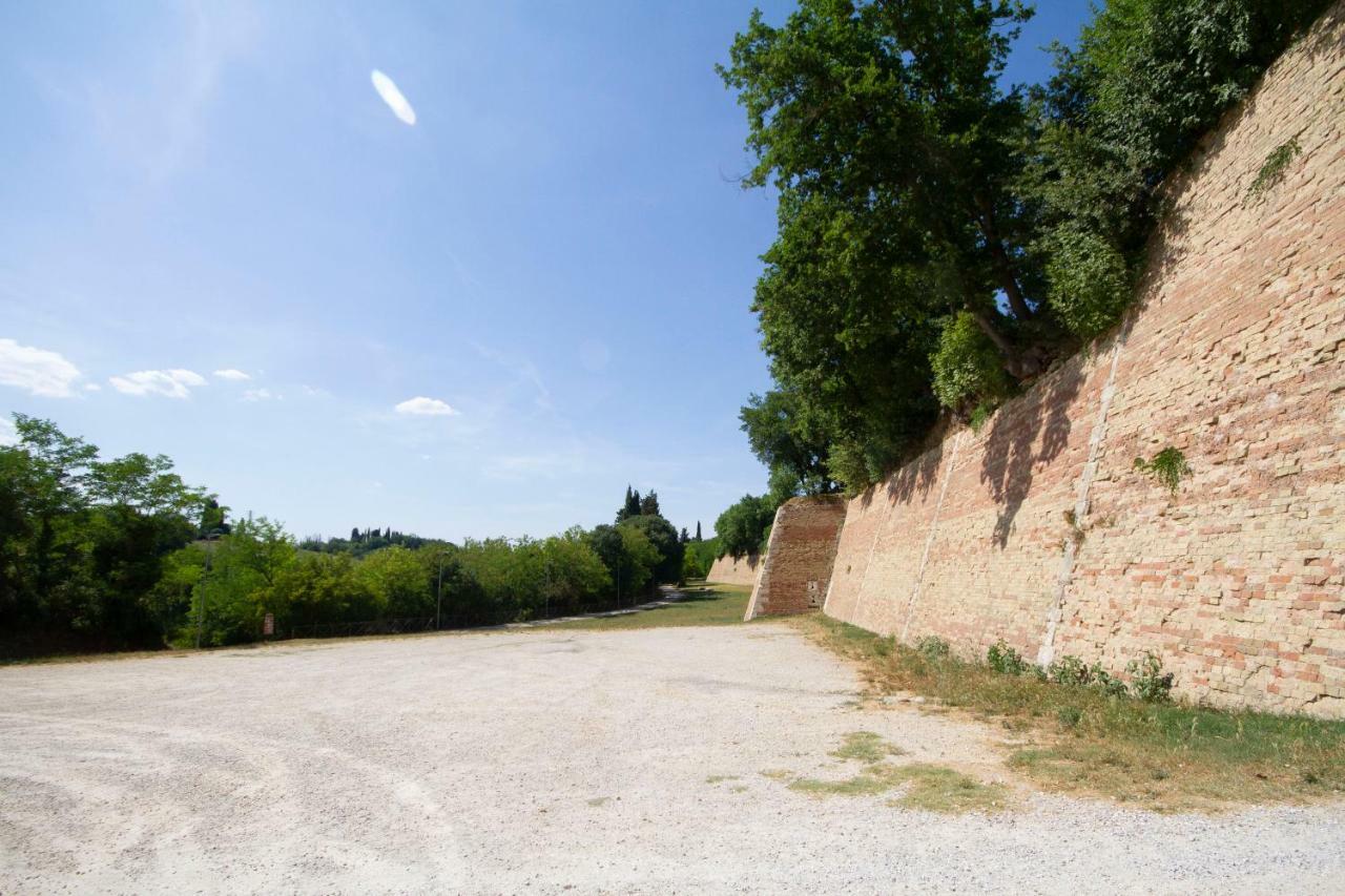 Poggiobonizio 3*